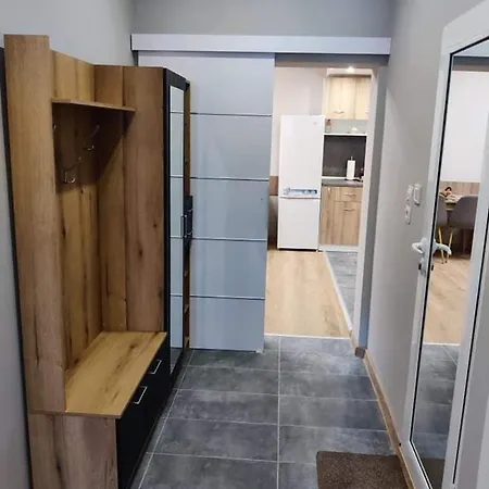 Apartment Anelia 1 *